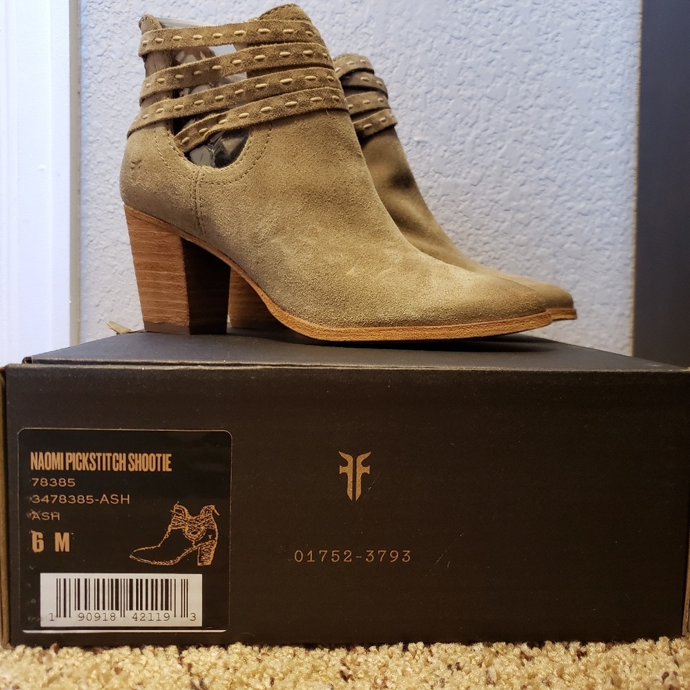 NWT Frye Booties - Picture 4 of 5